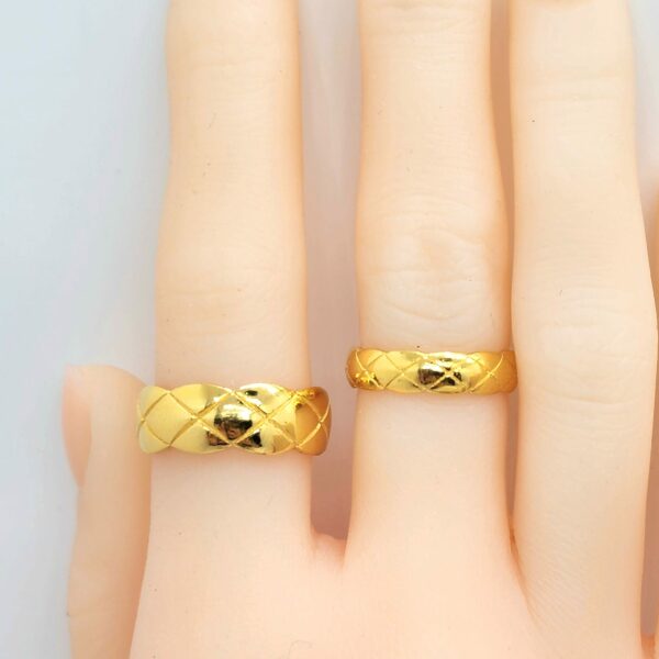 黃金斜格紋戒指
